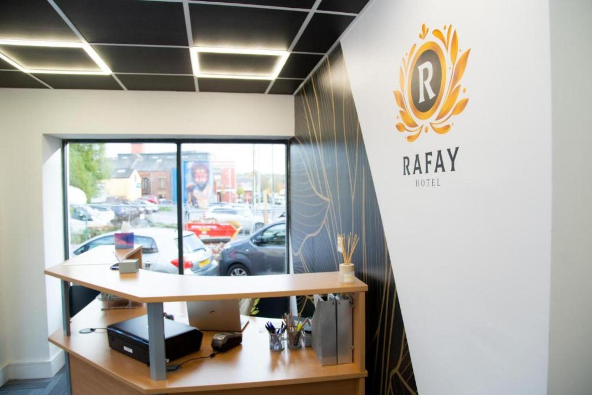 Oyo Hotel Rafay Blackburn  Bagian luar foto